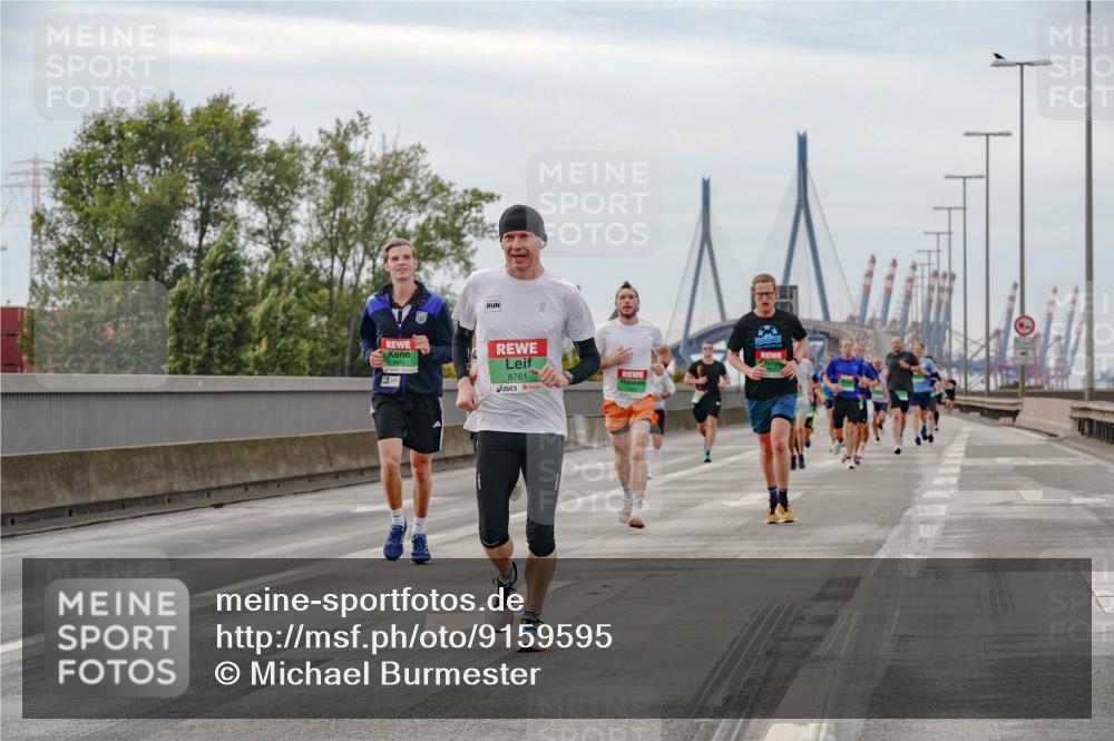 03.10.2025 - Köhlbrandbrückenlauf Michael Burmester http://msf.ph/oto/9159595 03.10.2025 15:46:03 Position 3 8761 meine-sportfotos.de