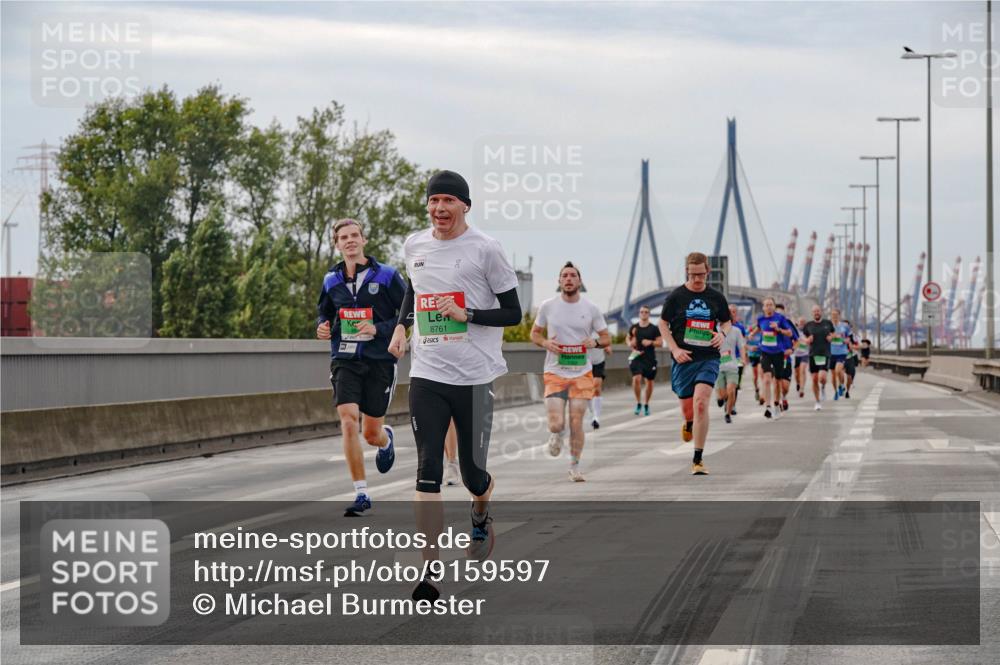03.10.2025 - Köhlbrandbrückenlauf Michael Burmester http://msf.ph/oto/9159597 03.10.2025 15:46:03 Position 3 8761 meine-sportfotos.de