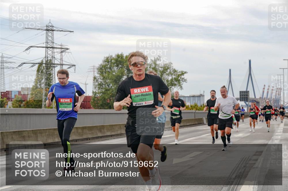 03.10.2025 - Köhlbrandbrückenlauf Michael Burmester http://msf.ph/oto/9159652 03.10.2025 15:46:26 Position 3 7327, 7577 meine-sportfotos.de