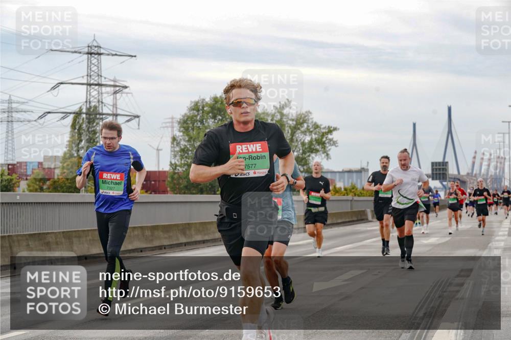 03.10.2025 - Köhlbrandbrückenlauf Michael Burmester http://msf.ph/oto/9159653 03.10.2025 15:46:26 Position 3 7327, 7577 meine-sportfotos.de