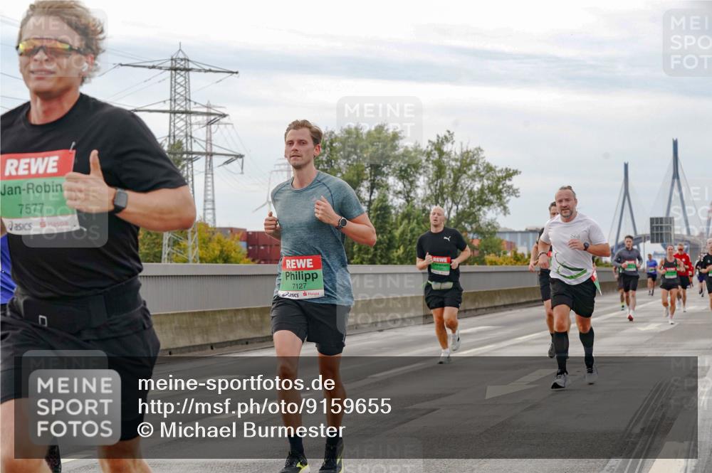 03.10.2025 - Köhlbrandbrückenlauf Michael Burmester http://msf.ph/oto/9159655 03.10.2025 15:46:27 Position 3 7577, 7127 meine-sportfotos.de