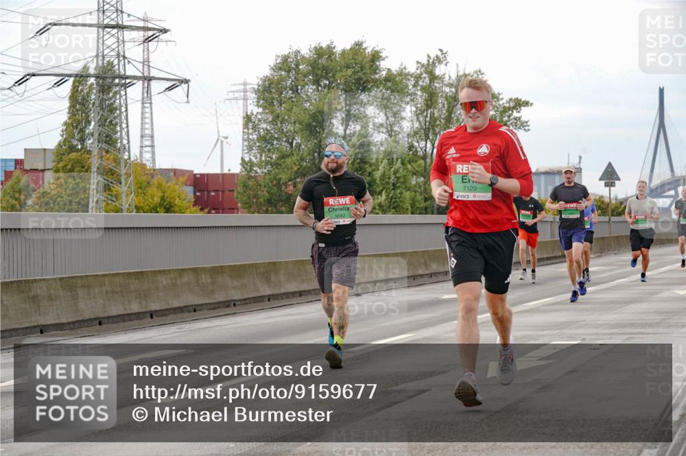03.10.2025 - Köhlbrandbrückenlauf Michael Burmester http://msf.ph/oto/9159677 03.10.2025 15:46:39 Position 3 9582, 7120 meine-sportfotos.de