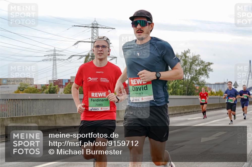03.10.2025 - Köhlbrandbrückenlauf Michael Burmester http://msf.ph/oto/9159712 03.10.2025 15:46:54 Position 3 7089, 7187 meine-sportfotos.de