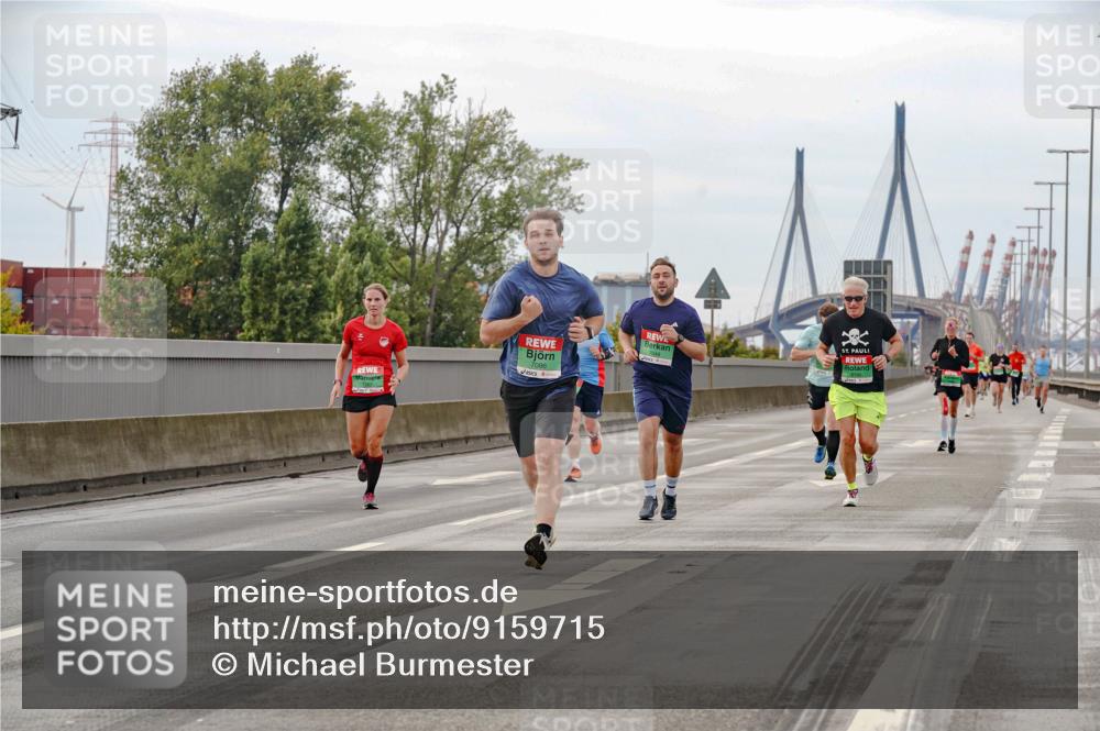 03.10.2025 - Köhlbrandbrückenlauf Michael Burmester http://msf.ph/oto/9159715 03.10.2025 15:46:56 Position 3  meine-sportfotos.de