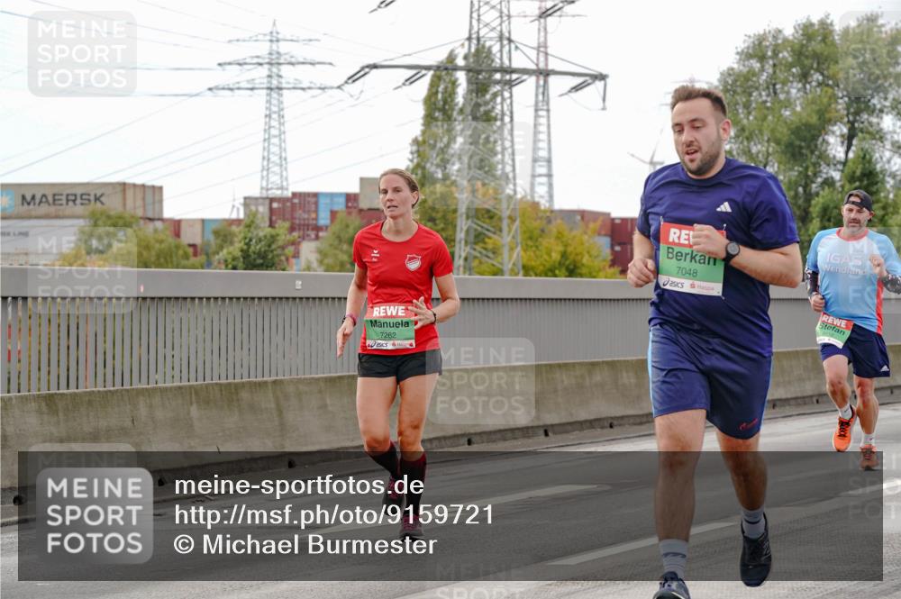 03.10.2025 - Köhlbrandbrückenlauf Michael Burmester http://msf.ph/oto/9159721 03.10.2025 15:47:00 Position 3 7262, 7048, 9118 meine-sportfotos.de