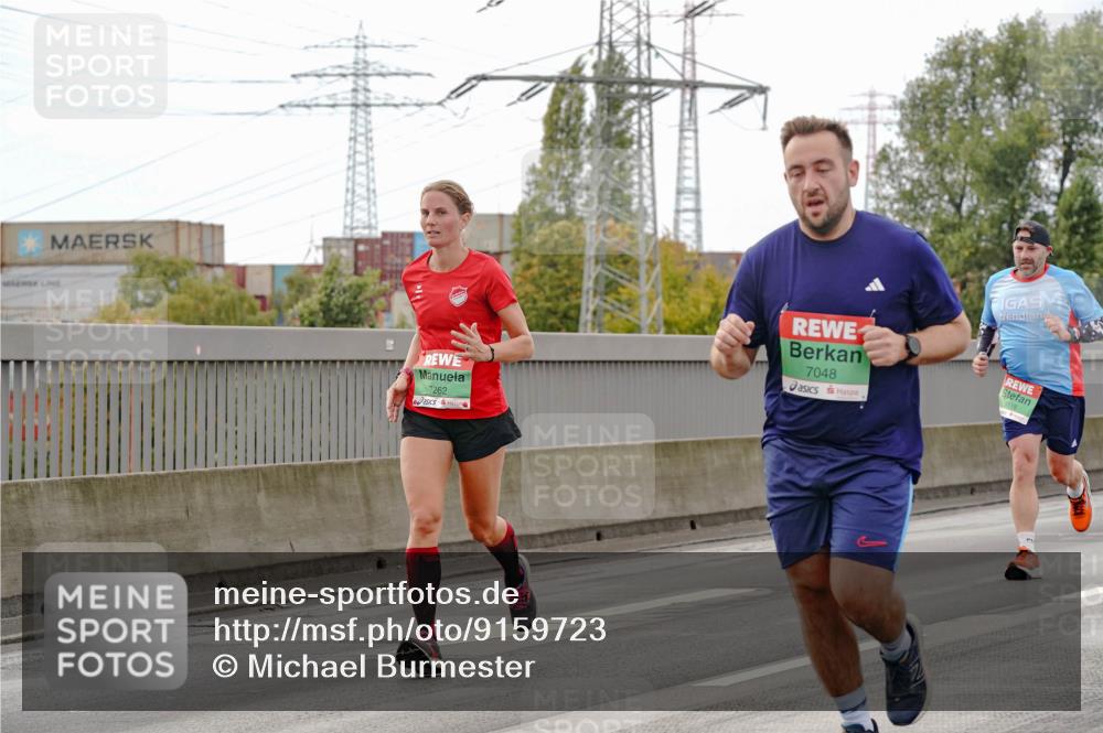 03.10.2025 - Köhlbrandbrückenlauf Michael Burmester http://msf.ph/oto/9159723 03.10.2025 15:47:00 Position 3 7262, 7048, 9118 meine-sportfotos.de