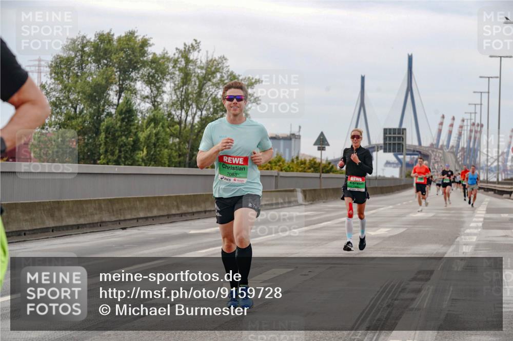 03.10.2025 - Köhlbrandbrückenlauf Michael Burmester http://msf.ph/oto/9159728 03.10.2025 15:47:03 Position 3 7083 meine-sportfotos.de