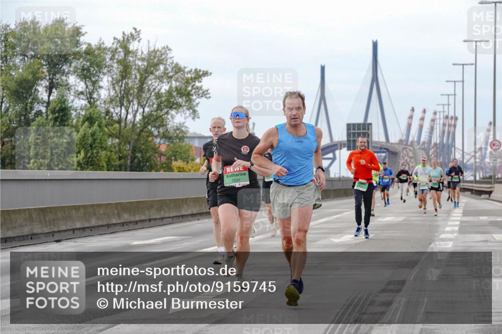 03.10.2025 - Köhlbrandbrückenlauf Michael Burmester http://msf.ph/oto/9159745 03.10.2025 15:47:21 Position 3 7233 meine-sportfotos.de
