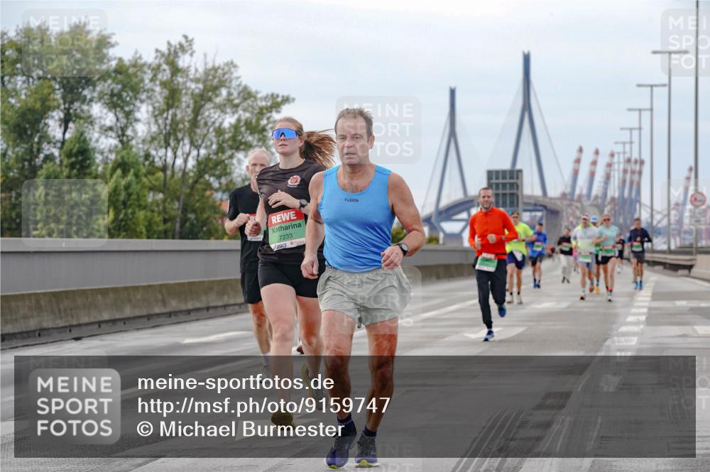 03.10.2025 - Köhlbrandbrückenlauf Michael Burmester http://msf.ph/oto/9159747 03.10.2025 15:47:22 Position 3 7233 meine-sportfotos.de