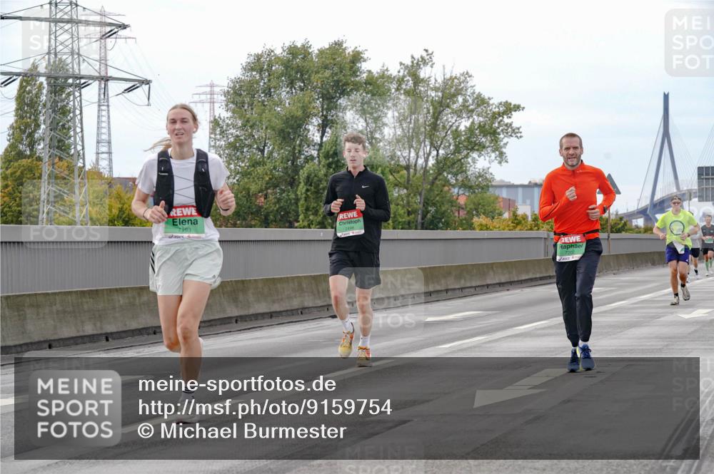 03.10.2025 - Köhlbrandbrückenlauf Michael Burmester http://msf.ph/oto/9159754 03.10.2025 15:47:26 Position 3 7193, 7202 meine-sportfotos.de