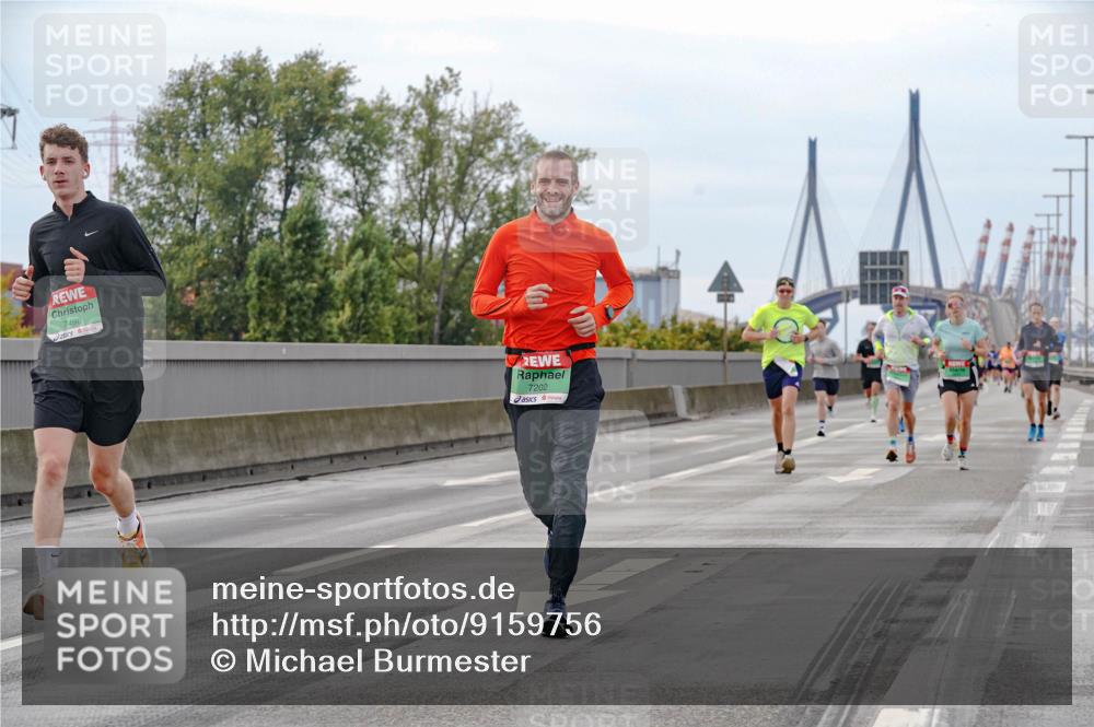 03.10.2025 - Köhlbrandbrückenlauf Michael Burmester http://msf.ph/oto/9159756 03.10.2025 15:47:28 Position 3 7496, 7202 meine-sportfotos.de