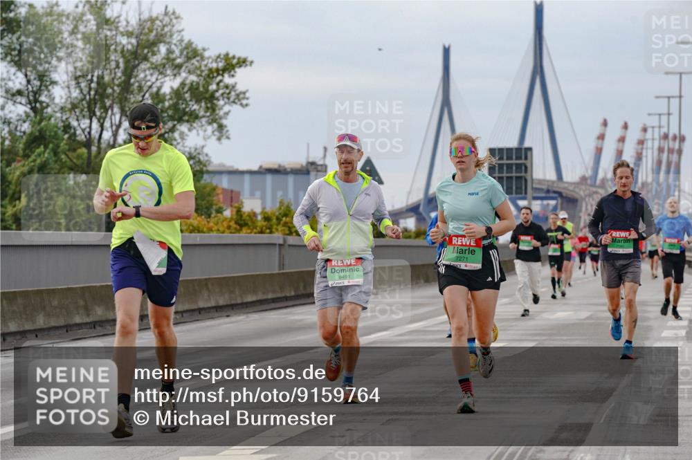 03.10.2025 - Köhlbrandbrückenlauf Michael Burmester http://msf.ph/oto/9159764 03.10.2025 15:47:33 Position 3 9491, 7271 meine-sportfotos.de