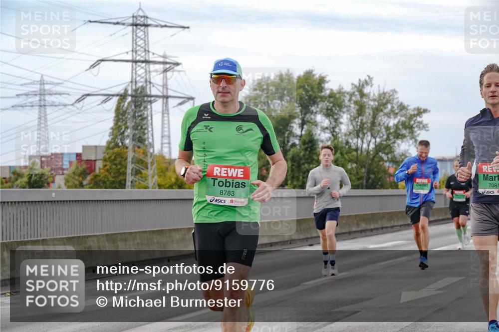 03.10.2025 - Köhlbrandbrückenlauf Michael Burmester http://msf.ph/oto/9159776 03.10.2025 15:47:39 Position 3 8783, 7081 meine-sportfotos.de