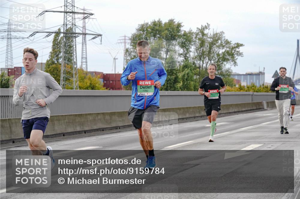 03.10.2025 - Köhlbrandbrückenlauf Michael Burmester http://msf.ph/oto/9159784 03.10.2025 15:47:42 Position 3 7282, 7406 meine-sportfotos.de