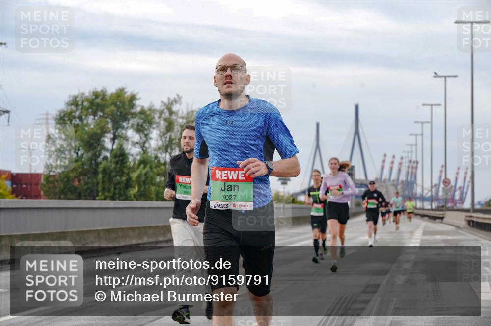 03.10.2025 - Köhlbrandbrückenlauf Michael Burmester http://msf.ph/oto/9159791 03.10.2025 15:47:46 Position 3 7027 meine-sportfotos.de