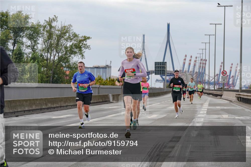 03.10.2025 - Köhlbrandbrückenlauf Michael Burmester http://msf.ph/oto/9159794 03.10.2025 15:47:47 Position 3  meine-sportfotos.de