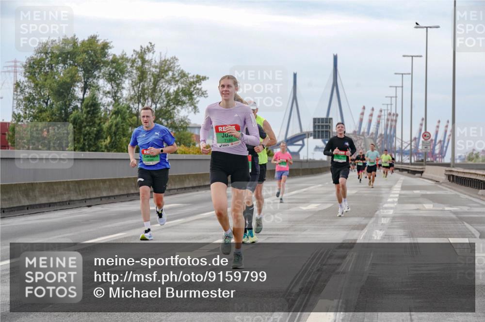 03.10.2025 - Köhlbrandbrückenlauf Michael Burmester http://msf.ph/oto/9159799 03.10.2025 15:47:49 Position 3 7189 meine-sportfotos.de
