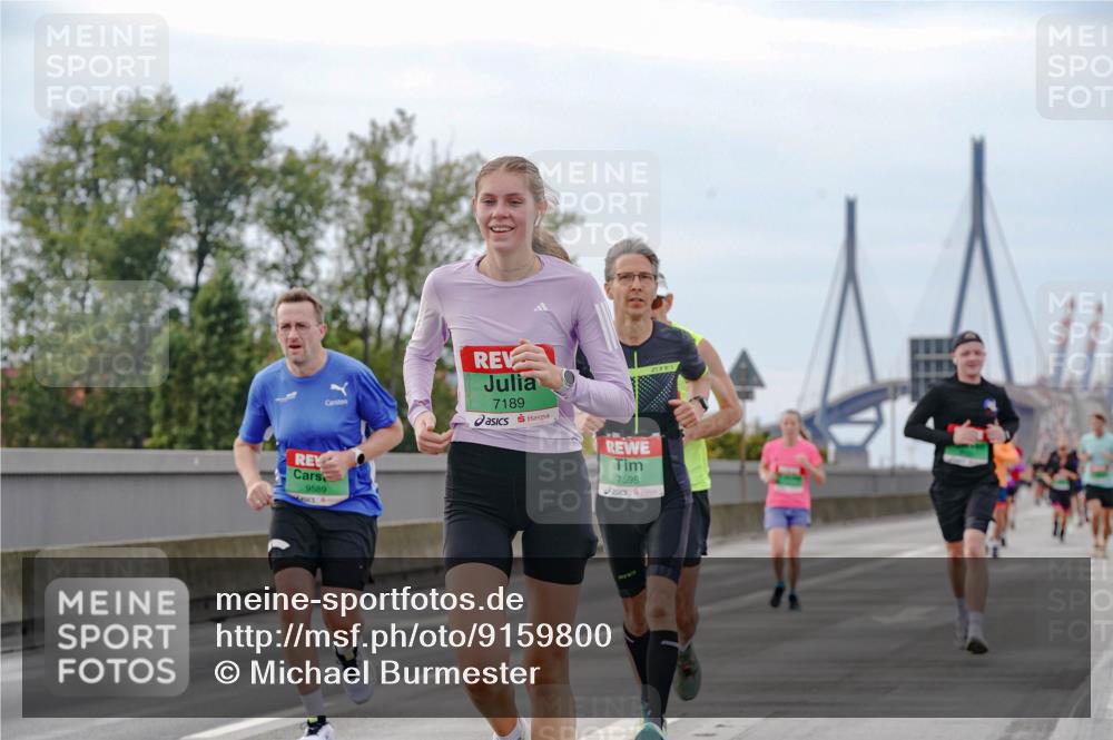 03.10.2025 - Köhlbrandbrückenlauf Michael Burmester http://msf.ph/oto/9159800 03.10.2025 15:47:50 Position 3 7189, 9589, 7598 meine-sportfotos.de