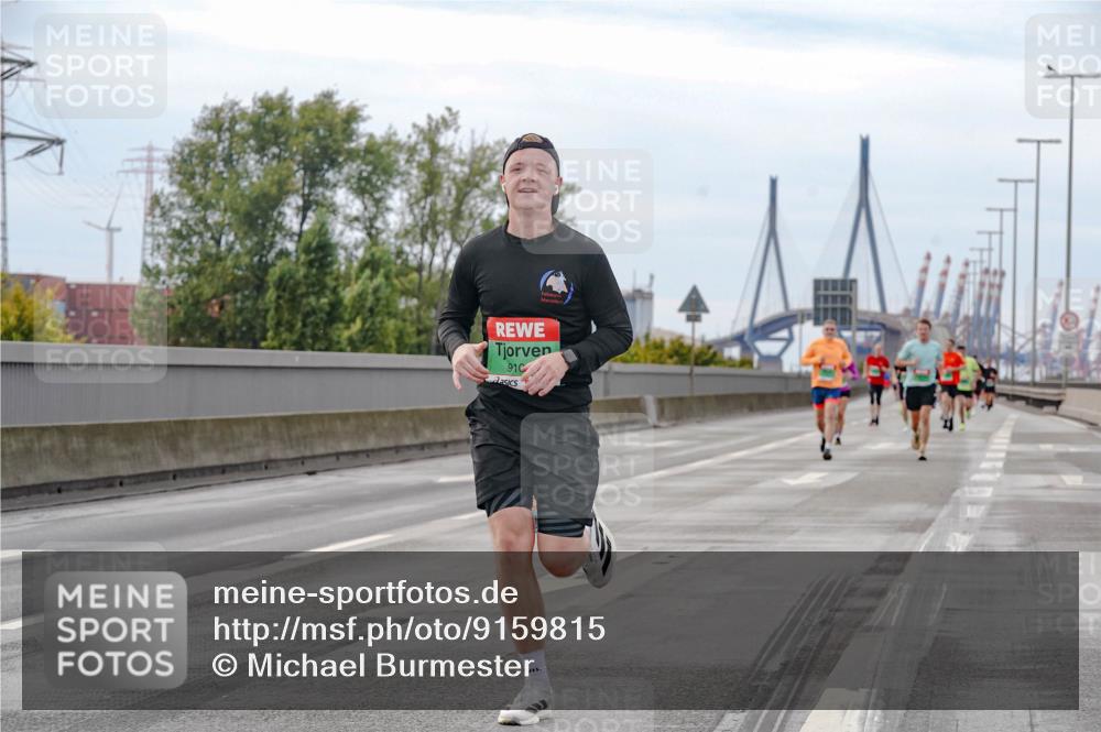 03.10.2025 - Köhlbrandbrückenlauf Michael Burmester http://msf.ph/oto/9159815 03.10.2025 15:47:54 Position 3 91 meine-sportfotos.de