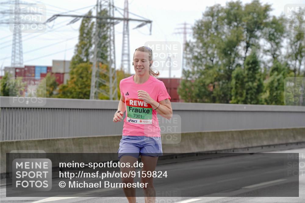 03.10.2025 - Köhlbrandbrückenlauf Michael Burmester http://msf.ph/oto/9159824 03.10.2025 15:47:58 Position 3 7301 meine-sportfotos.de
