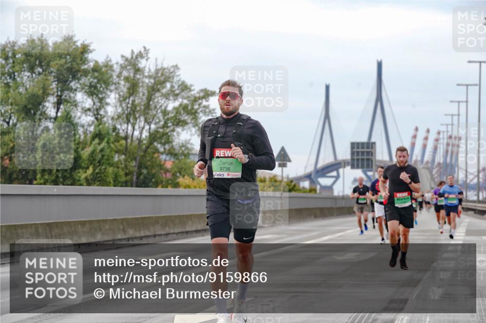 03.10.2025 - Köhlbrandbrückenlauf Michael Burmester http://msf.ph/oto/9159866 03.10.2025 15:48:21 Position 3 9736 meine-sportfotos.de
