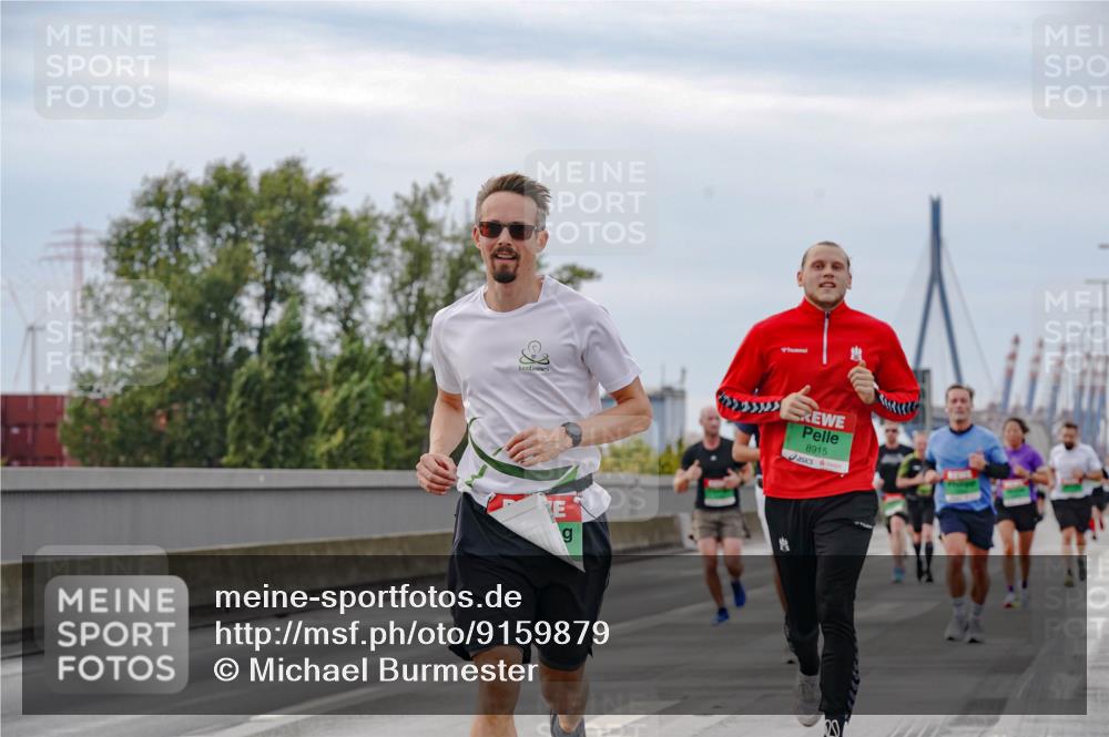03.10.2025 - Köhlbrandbrückenlauf Michael Burmester http://msf.ph/oto/9159879 03.10.2025 15:48:28 Position 3 8915 meine-sportfotos.de