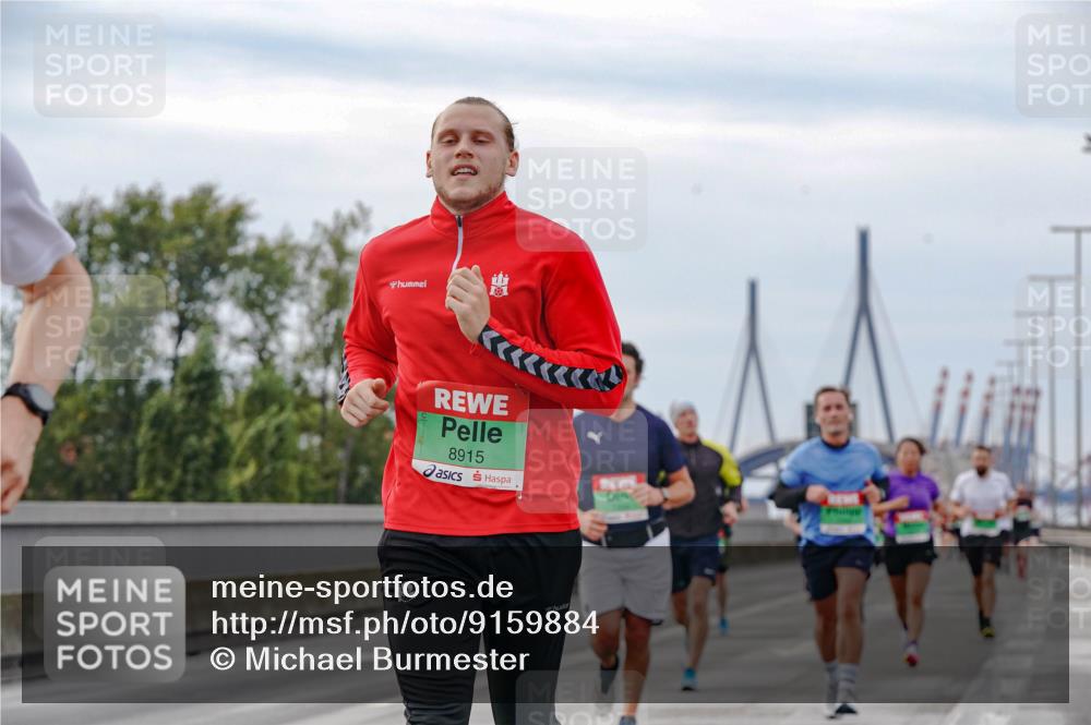 03.10.2025 - Köhlbrandbrückenlauf Michael Burmester http://msf.ph/oto/9159884 03.10.2025 15:48:30 Position 3 8915 meine-sportfotos.de