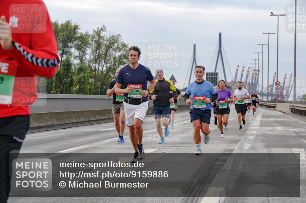 03.10.2025 - Köhlbrandbrückenlauf Michael Burmester http://msf.ph/oto/9159886 03.10.2025 15:48:31 Position 3 7204, 7294 meine-sportfotos.de