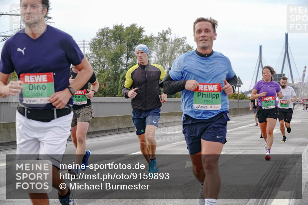 03.10.2025 - Köhlbrandbrückenlauf Michael Burmester http://msf.ph/oto/9159893 03.10.2025 15:48:34 Position 3 7204, 9189, 7294, 8800 meine-sportfotos.de