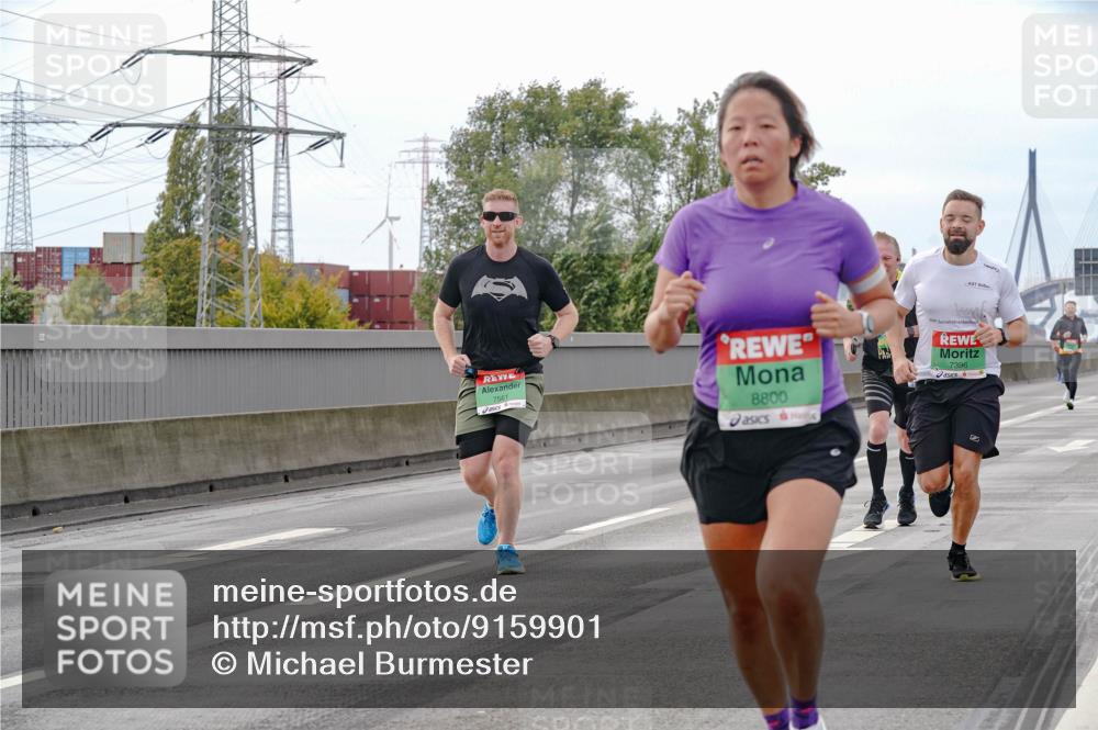 03.10.2025 - Köhlbrandbrückenlauf Michael Burmester http://msf.ph/oto/9159901 03.10.2025 15:48:37 Position 3 7561, 7396, 8800 meine-sportfotos.de