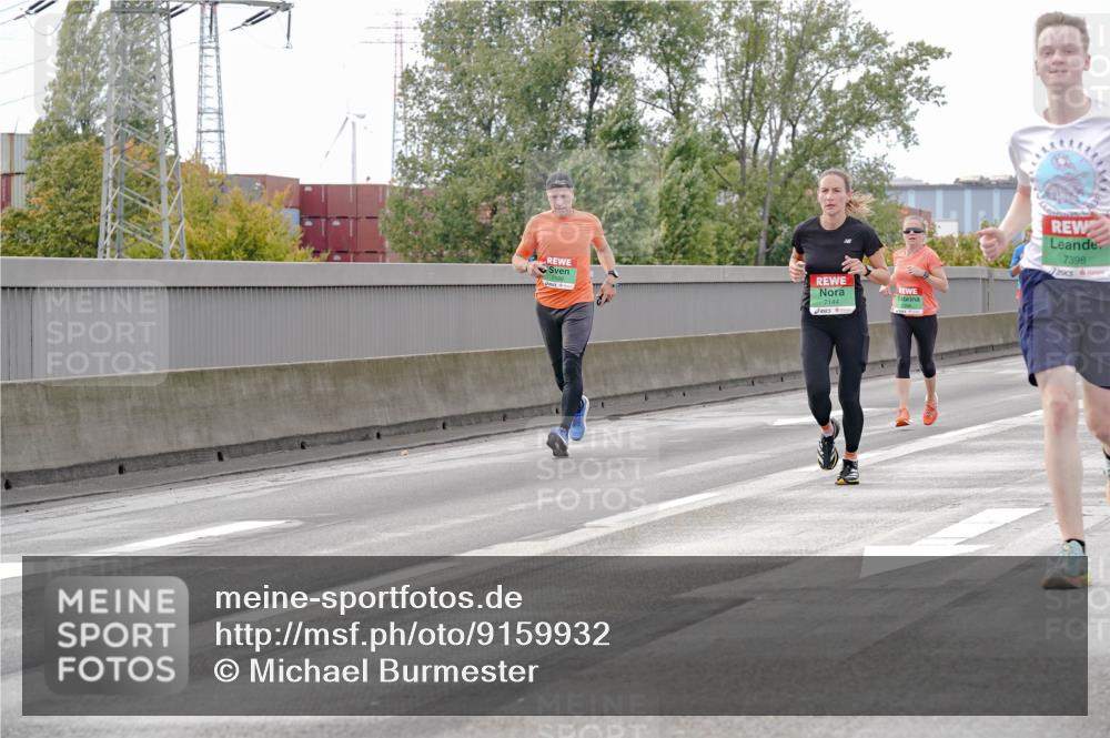 03.10.2025 - Köhlbrandbrückenlauf Michael Burmester http://msf.ph/oto/9159932 03.10.2025 15:48:59 Position 3 7180, 7398 meine-sportfotos.de