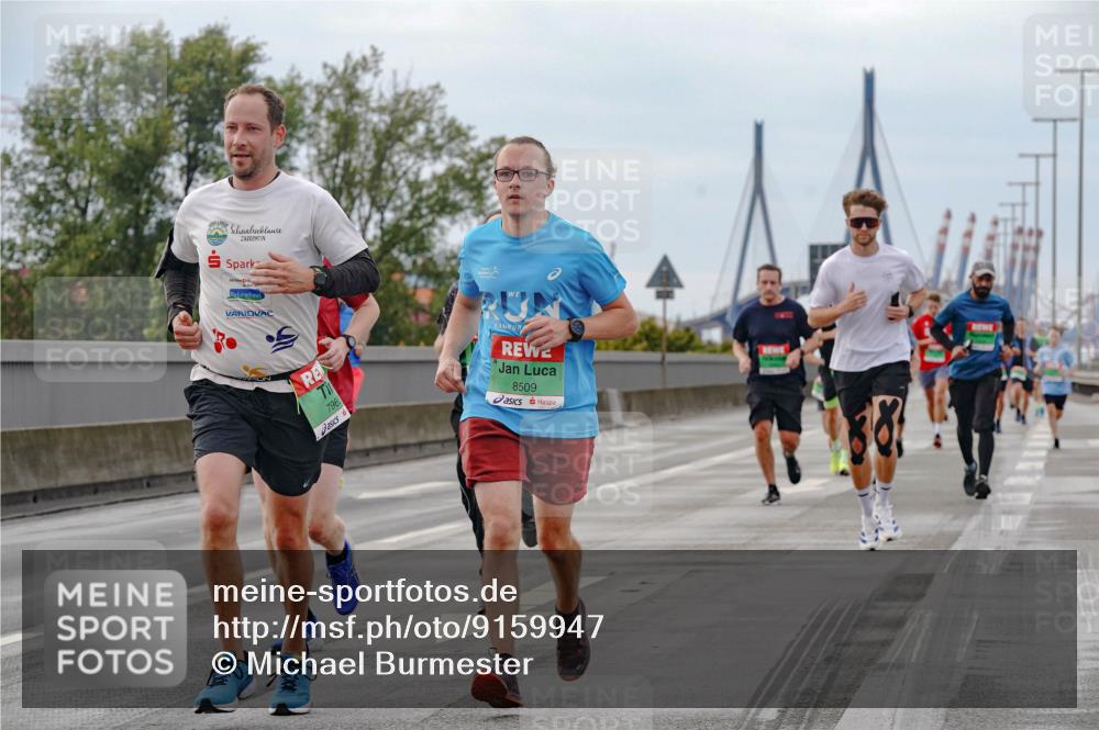 03.10.2025 - Köhlbrandbrückenlauf Michael Burmester http://msf.ph/oto/9159947 03.10.2025 15:49:06 Position 3 796, 8509 meine-sportfotos.de
