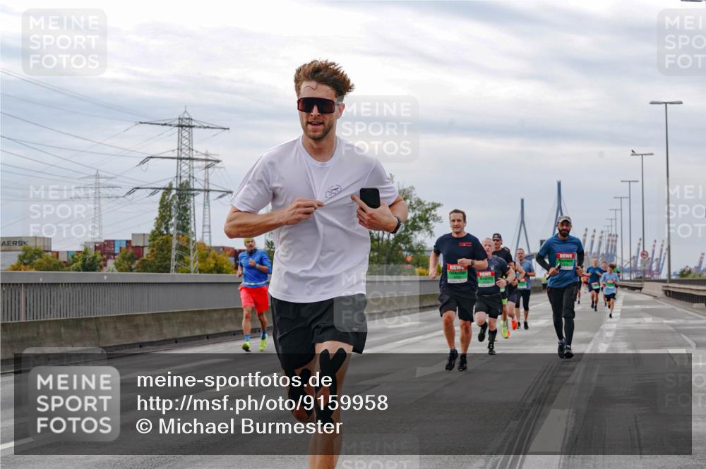 03.10.2025 - Köhlbrandbrückenlauf Michael Burmester http://msf.ph/oto/9159958 03.10.2025 15:49:10 Position 3  meine-sportfotos.de