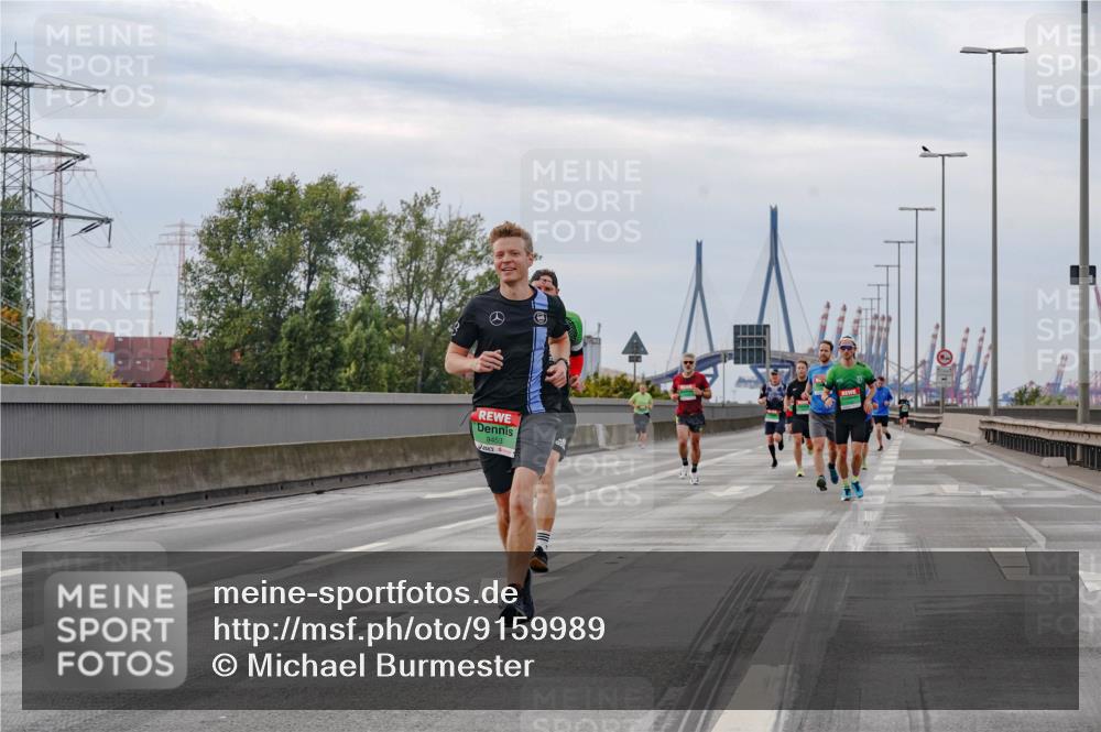 03.10.2025 - Köhlbrandbrückenlauf Michael Burmester http://msf.ph/oto/9159989 03.10.2025 15:49:24 Position 3 9453 meine-sportfotos.de