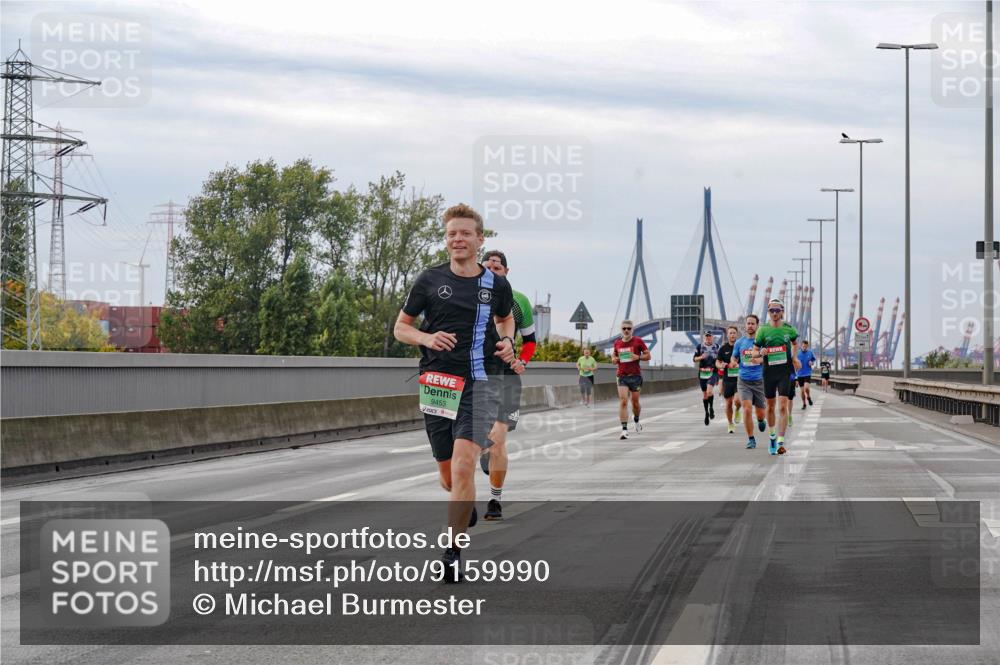 03.10.2025 - Köhlbrandbrückenlauf Michael Burmester http://msf.ph/oto/9159990 03.10.2025 15:49:24 Position 3 9453 meine-sportfotos.de