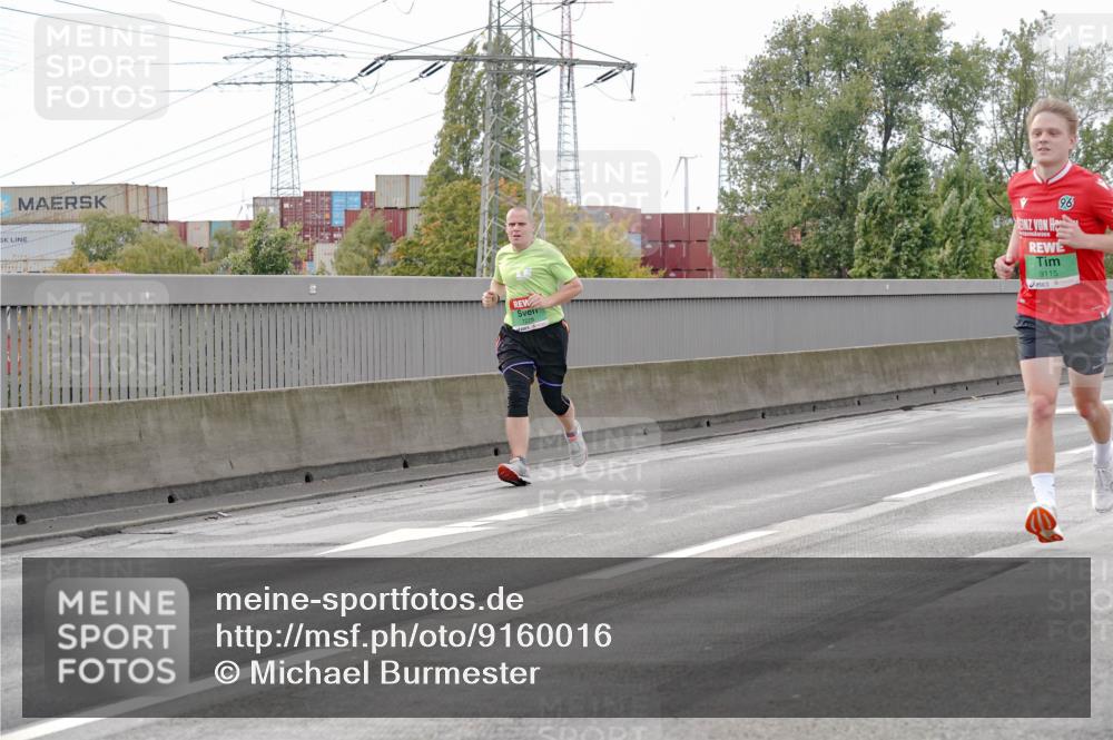 03.10.2025 - Köhlbrandbrückenlauf Michael Burmester http://msf.ph/oto/9160016 03.10.2025 15:49:41 Position 3 9115, 96 meine-sportfotos.de