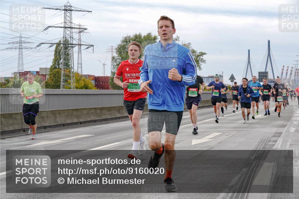 03.10.2025 - Köhlbrandbrückenlauf Michael Burmester http://msf.ph/oto/9160020 03.10.2025 15:49:43 Position 3 9115 meine-sportfotos.de
