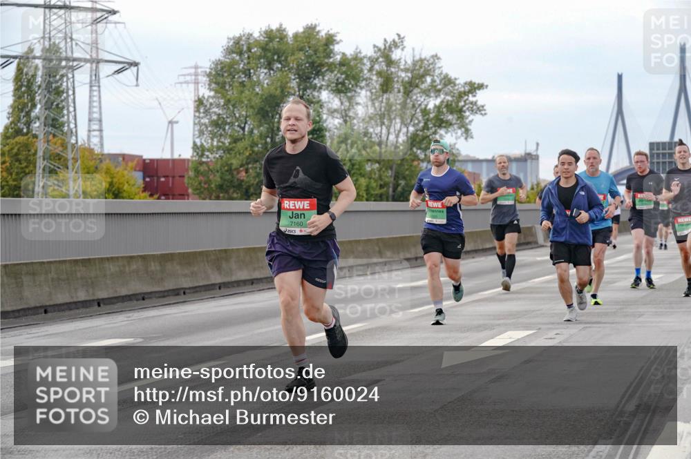 03.10.2025 - Köhlbrandbrückenlauf Michael Burmester http://msf.ph/oto/9160024 03.10.2025 15:49:44 Position 3 7160 meine-sportfotos.de