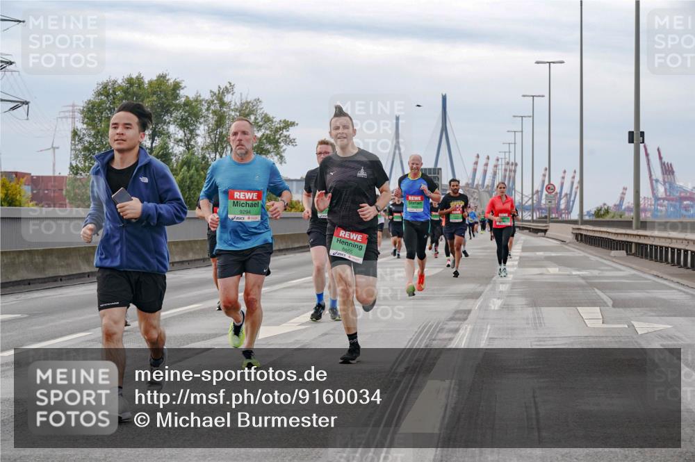 03.10.2025 - Köhlbrandbrückenlauf Michael Burmester http://msf.ph/oto/9160034 03.10.2025 15:49:49 Position 3 9294, 8855 meine-sportfotos.de