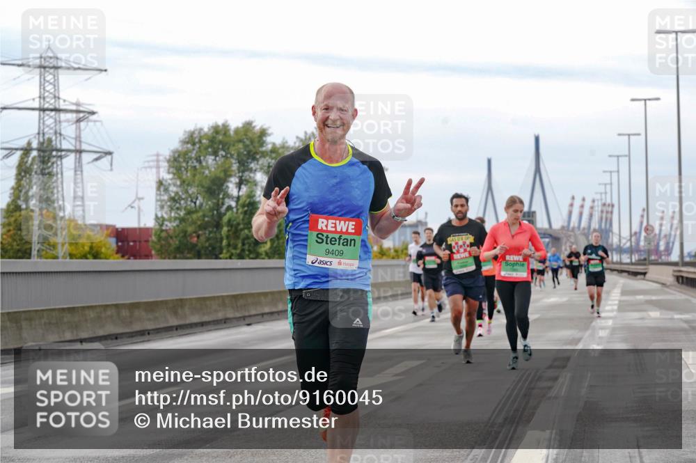 03.10.2025 - Köhlbrandbrückenlauf Michael Burmester http://msf.ph/oto/9160045 03.10.2025 15:49:53 Position 3 9409 meine-sportfotos.de