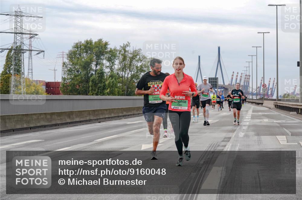 03.10.2025 - Köhlbrandbrückenlauf Michael Burmester http://msf.ph/oto/9160048 03.10.2025 15:49:55 Position 3 9666, 7386 meine-sportfotos.de