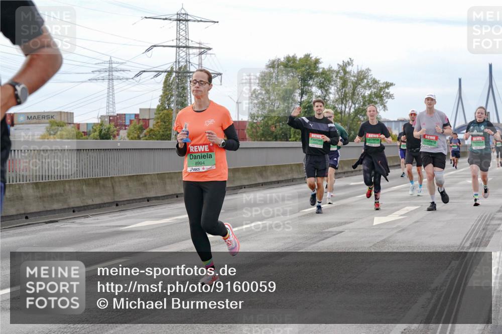 03.10.2025 - Köhlbrandbrückenlauf Michael Burmester http://msf.ph/oto/9160059 03.10.2025 15:49:59 Position 3 8994 meine-sportfotos.de