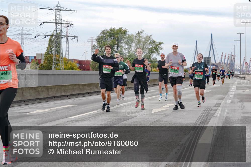 03.10.2025 - Köhlbrandbrückenlauf Michael Burmester http://msf.ph/oto/9160060 03.10.2025 15:50:00 Position 3 994, 9570 meine-sportfotos.de