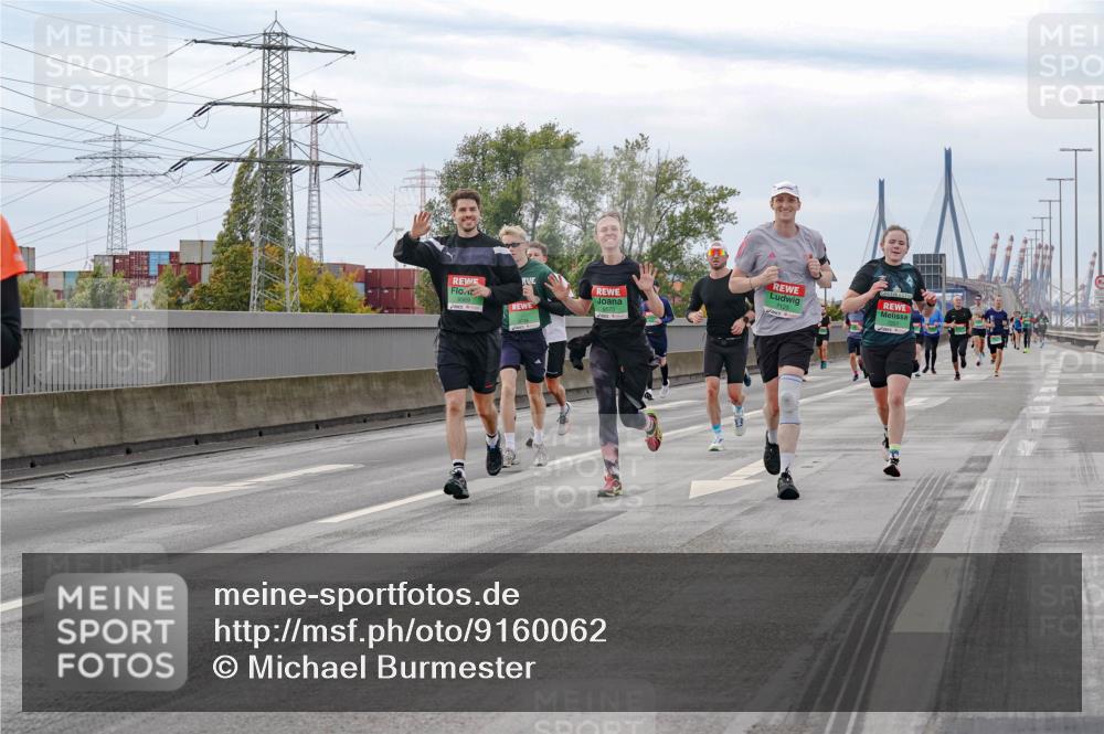 03.10.2025 - Köhlbrandbrückenlauf Michael Burmester http://msf.ph/oto/9160062 03.10.2025 15:50:00 Position 3  meine-sportfotos.de