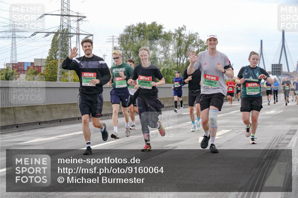 03.10.2025 - Köhlbrandbrückenlauf Michael Burmester http://msf.ph/oto/9160064 03.10.2025 15:50:01 Position 3 9569, 9746, 9570, 7125, 7257 meine-sportfotos.de