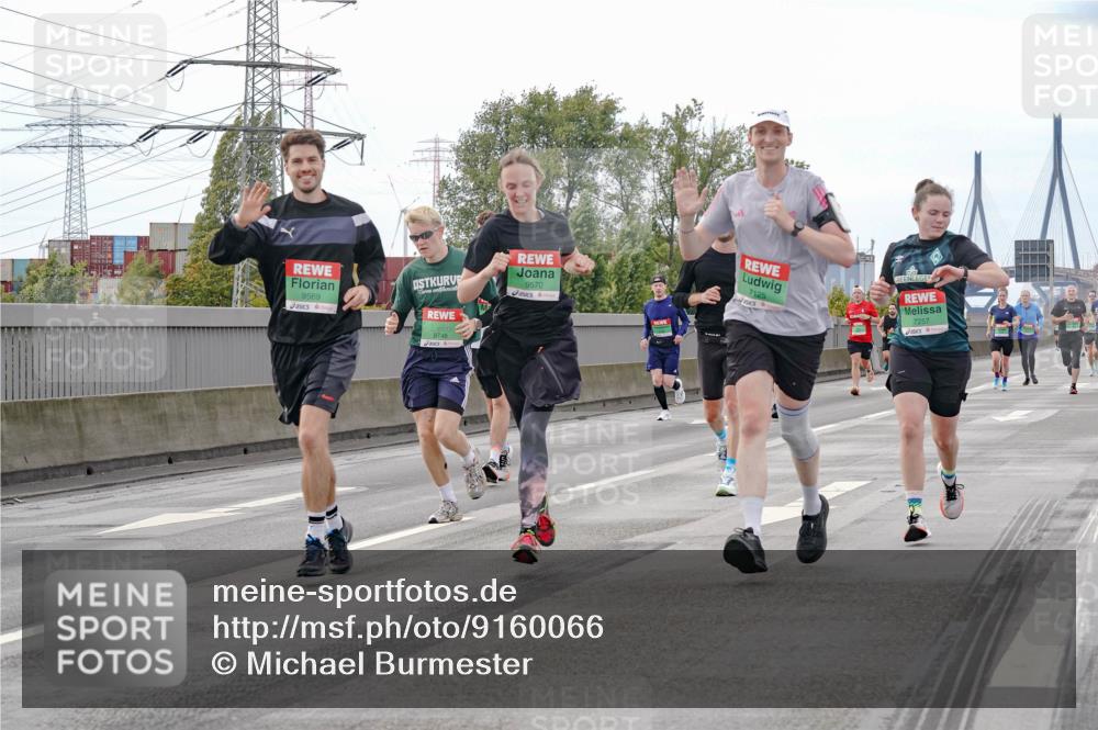 03.10.2025 - Köhlbrandbrückenlauf Michael Burmester http://msf.ph/oto/9160066 03.10.2025 15:50:01 Position 3 9569, 9746, 9570, 7125, 7257 meine-sportfotos.de