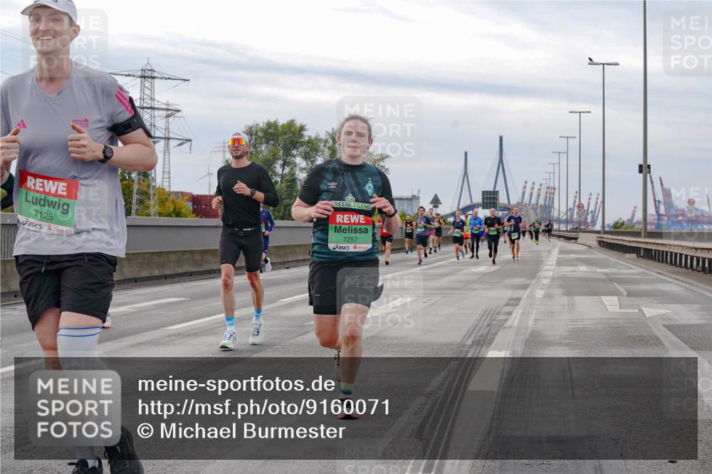 03.10.2025 - Köhlbrandbrückenlauf Michael Burmester http://msf.ph/oto/9160071 03.10.2025 15:50:03 Position 3 7125, 7257 meine-sportfotos.de