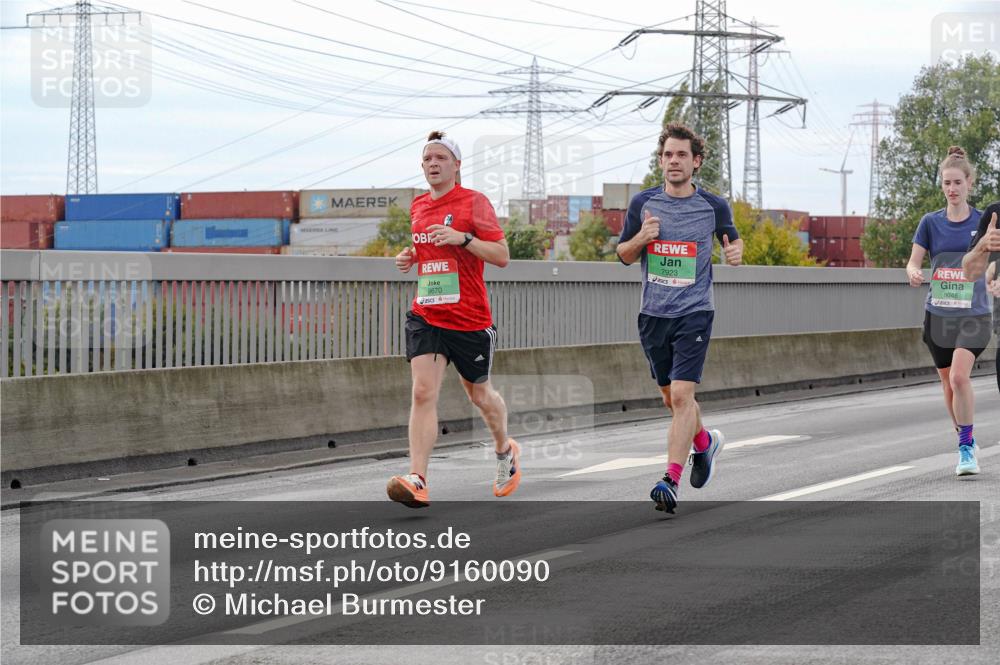 03.10.2025 - Köhlbrandbrückenlauf Michael Burmester http://msf.ph/oto/9160090 03.10.2025 15:50:12 Position 3 20, 9670, 7923, 8048 meine-sportfotos.de