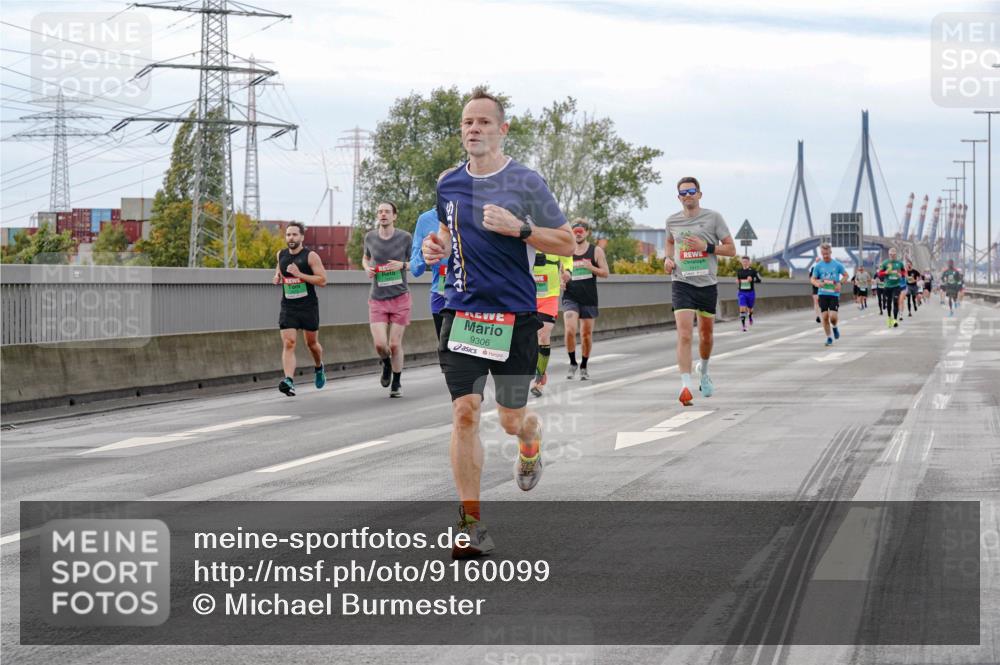 03.10.2025 - Köhlbrandbrückenlauf Michael Burmester http://msf.ph/oto/9160099 03.10.2025 15:50:14 Position 3 9306 meine-sportfotos.de