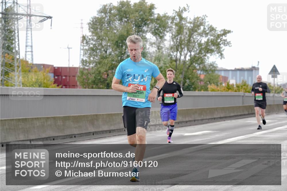 03.10.2025 - Köhlbrandbrückenlauf Michael Burmester http://msf.ph/oto/9160120 03.10.2025 15:50:23 Position 3 9377 meine-sportfotos.de